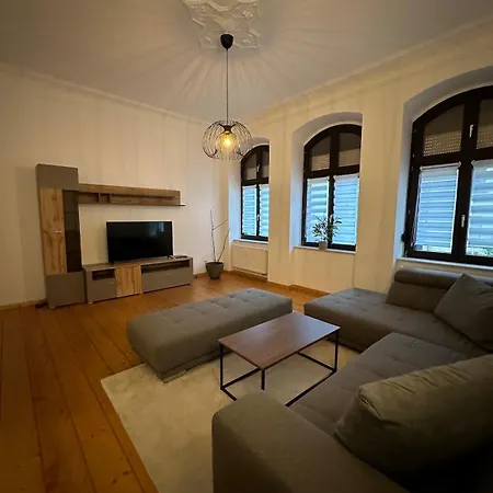 Daire Charming Old Building Apartment